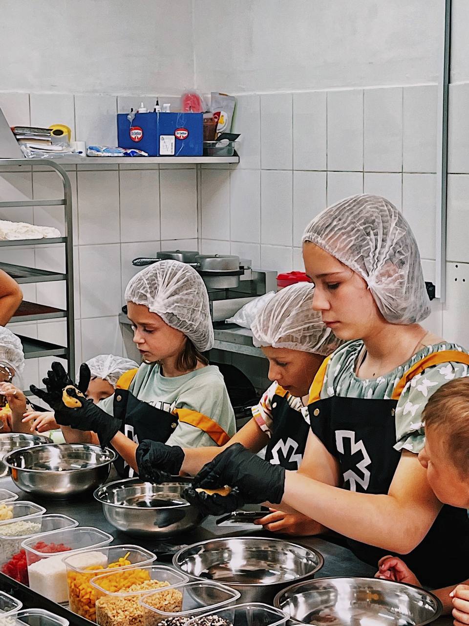 Украшение кукисов